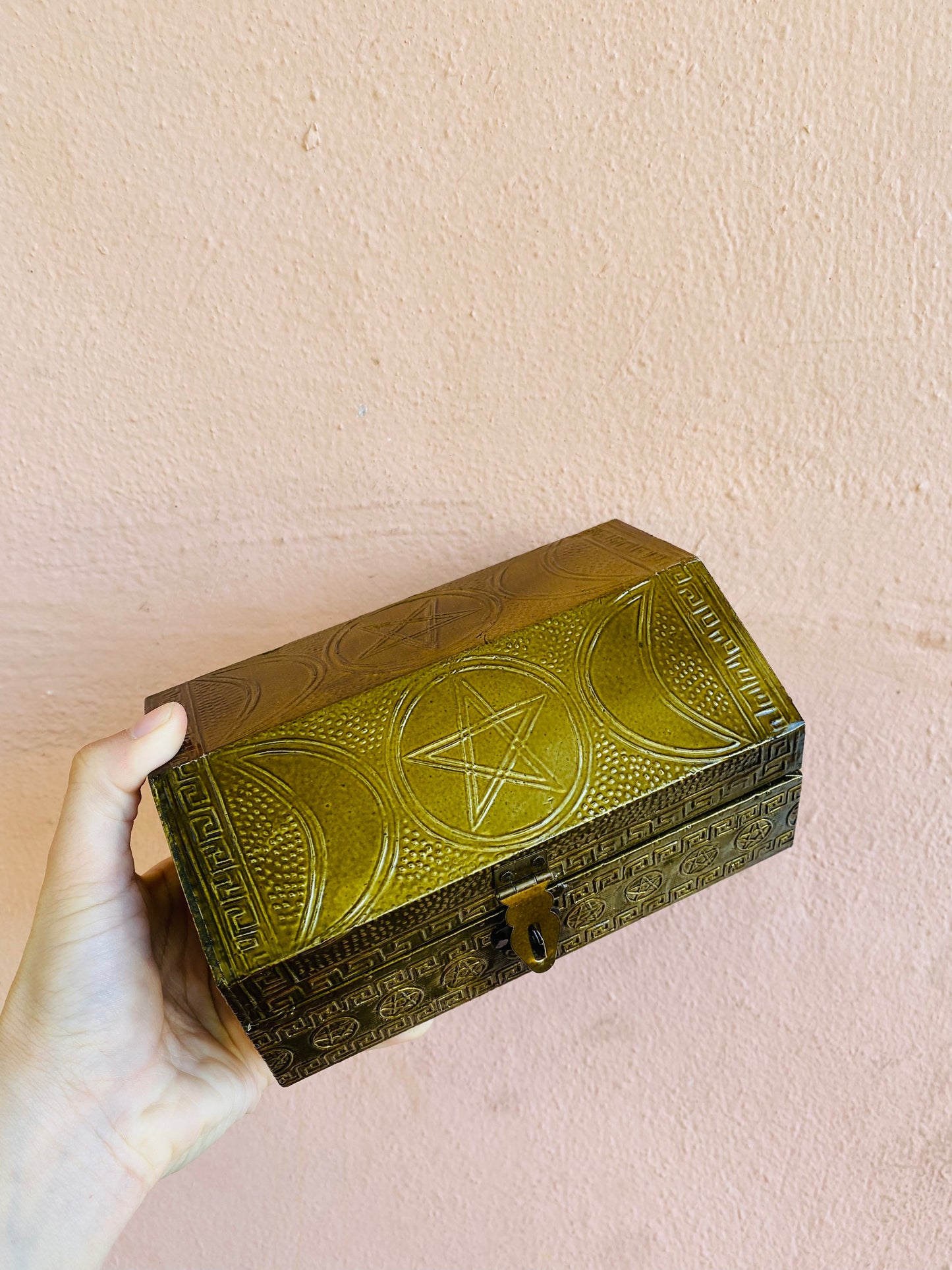 Triple Moon Gold Box
